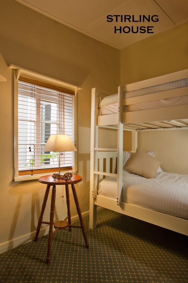 Crafers Cottages Adelaide Room photo