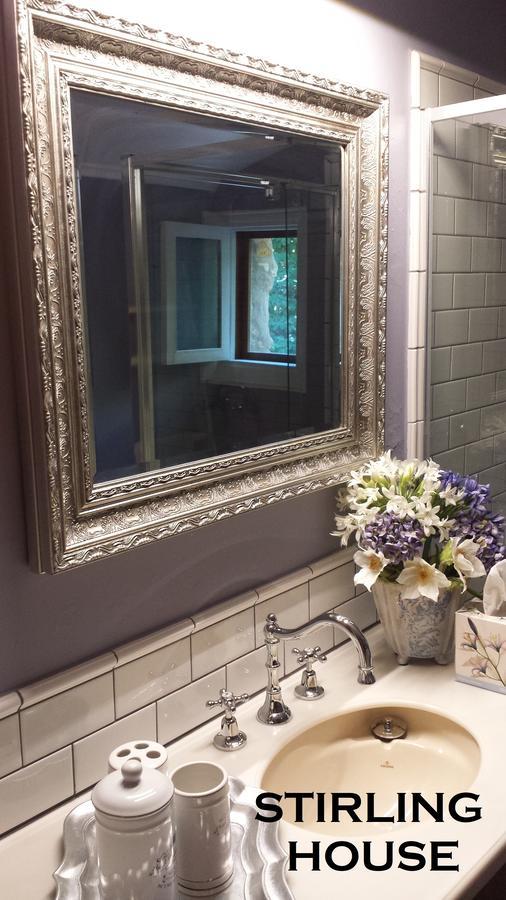 Crafers Cottages Adelaide Room photo